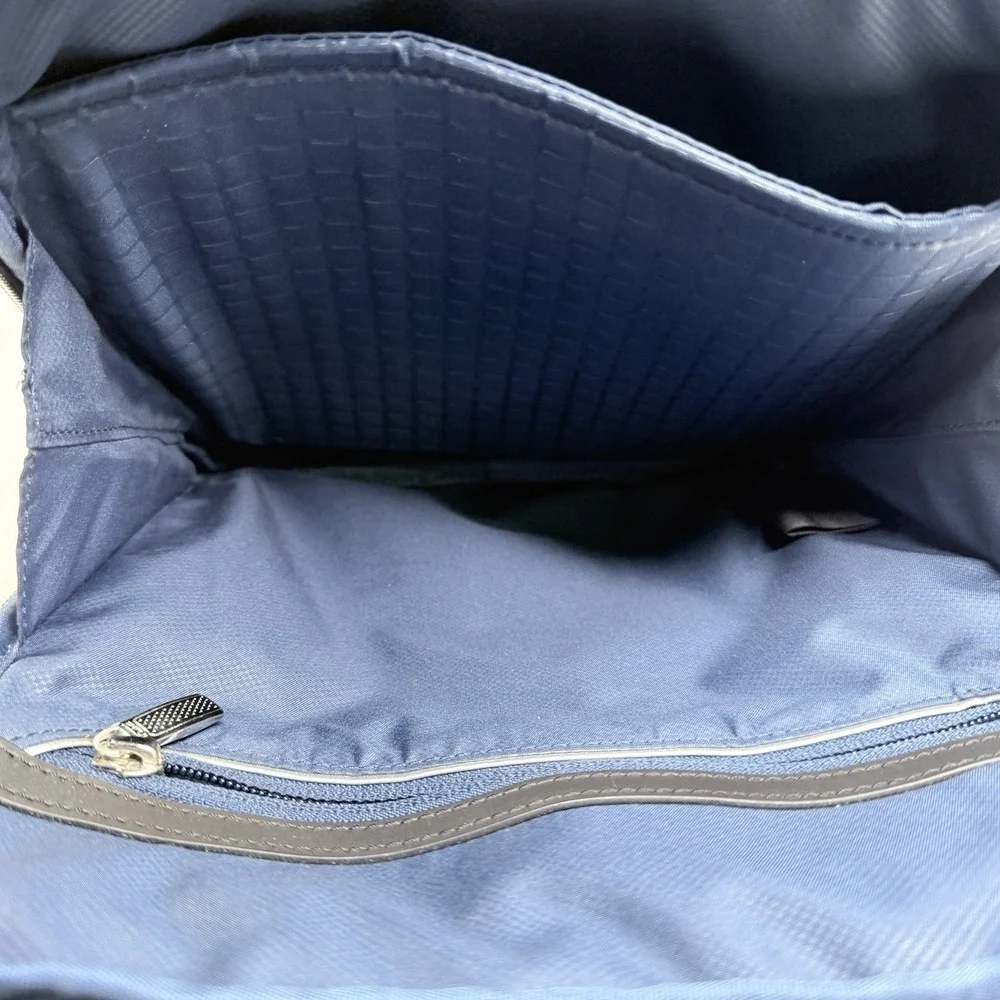 TUMI Black Ballistic Nylon Crossbody Messenger Travel Tablet Shoulder Bag